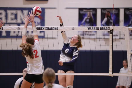 Warren sweeps Lancers ahead of matchup with Bison